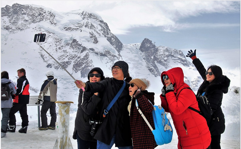 travel as a group